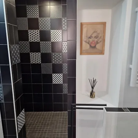 Appartement Studio Theodora *